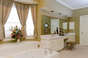 MasterBath1.jpg
