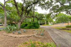 front-landscaping.jpg