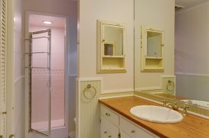 master-bathroom.jpg
