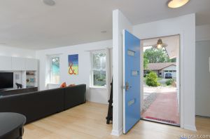 Foyer.jpg